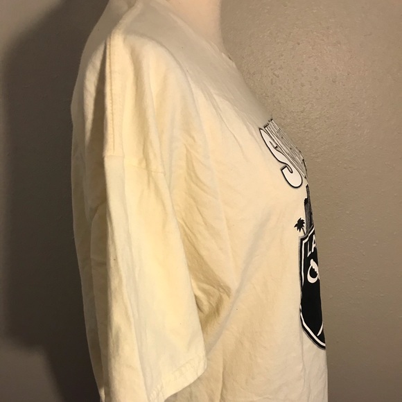 SIN CITY T-Shirt!! - Picture 3 of 5